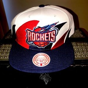 Houston Rockets SnapBack hat.